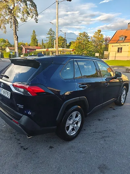 Toyota Rav4 2021 photo 5