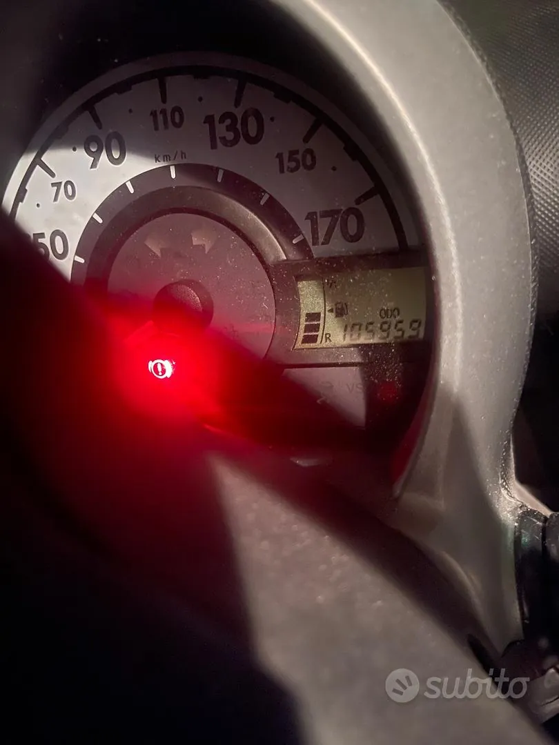 Citroen C1 2010 photo 2