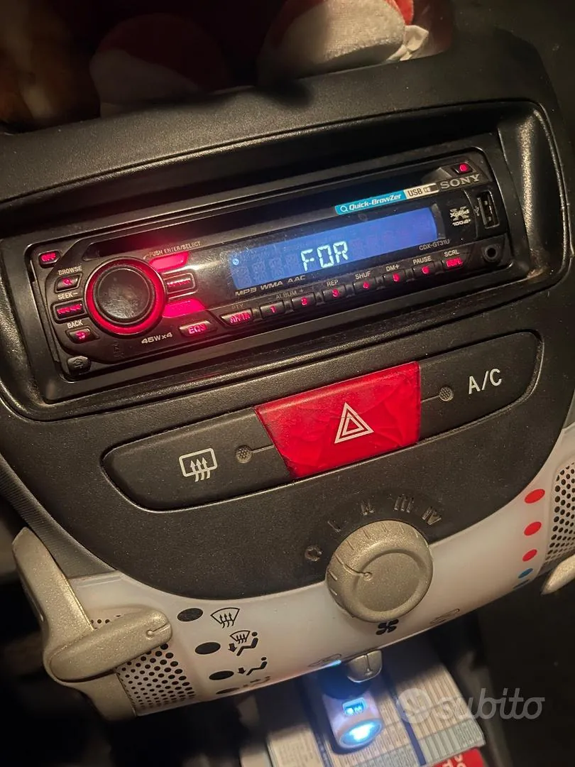 Citroen C1 2010 photo 3