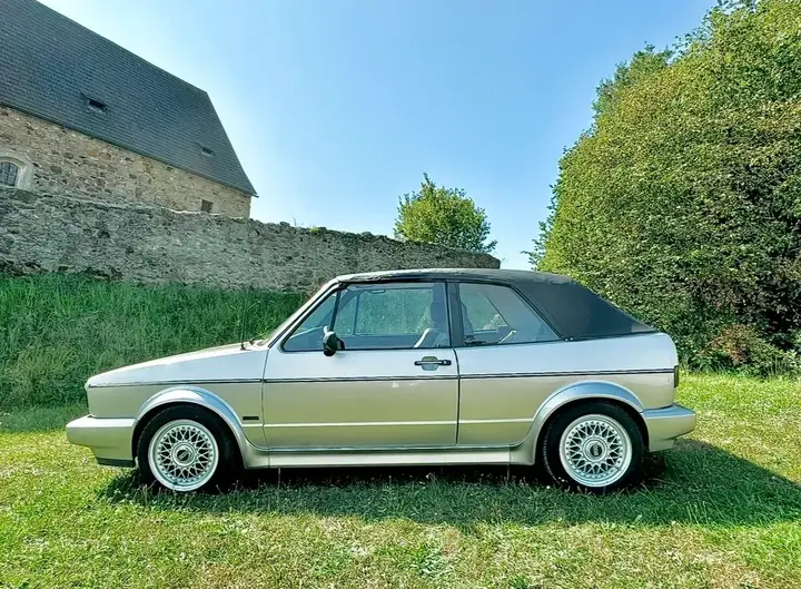 Volkswagen Golf 1989 photo 3