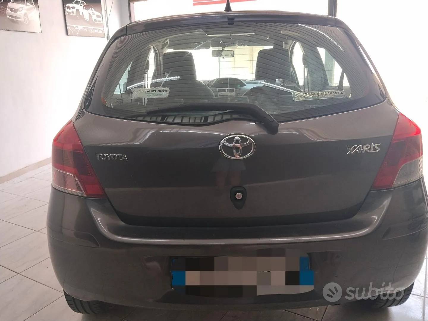 Toyota Yaris 2009 photo 2