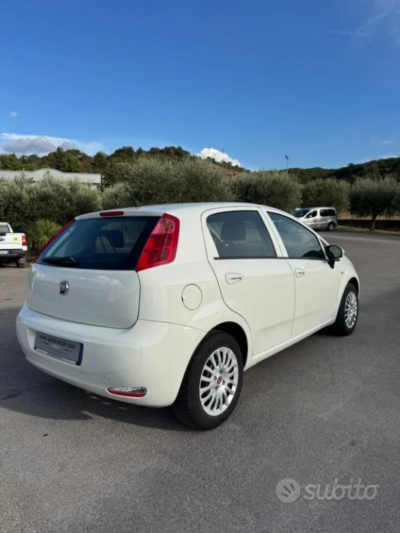Fiat Punto 2018 photo 5