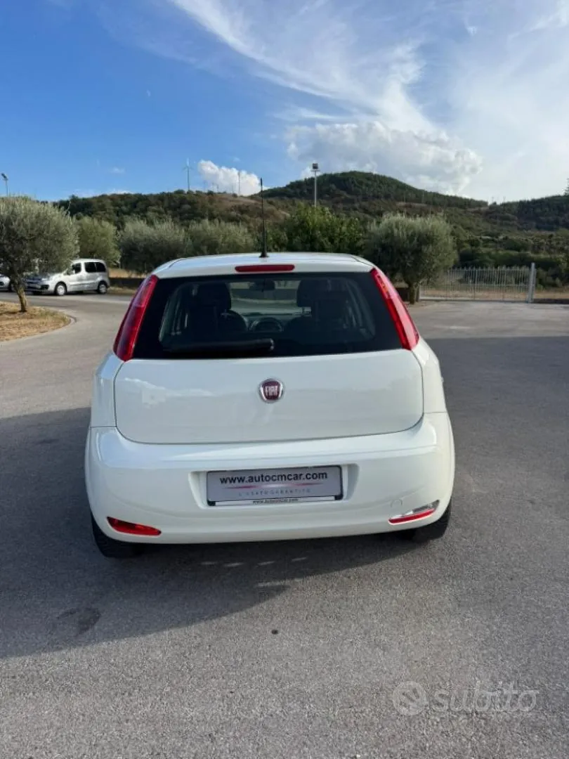 Fiat Punto 2018 photo 3