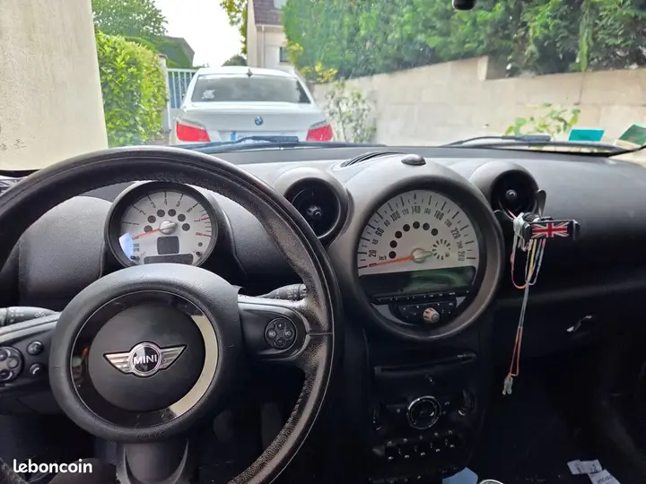 Mini Countryman 2011 photo 3
