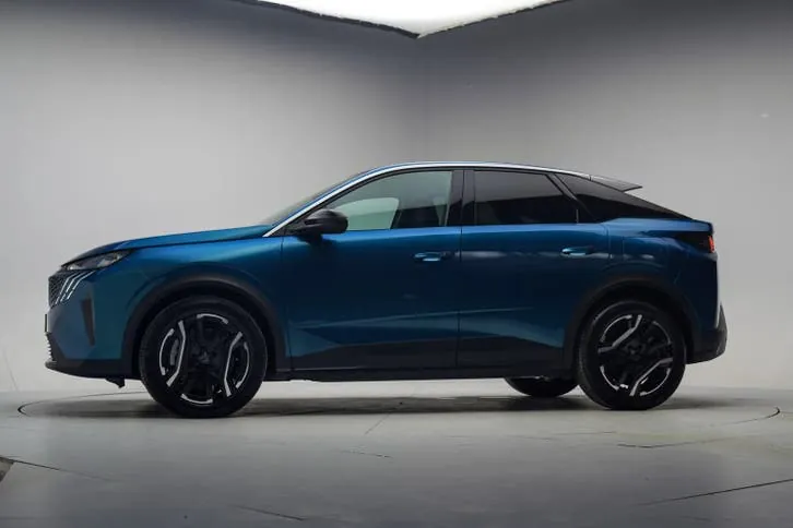 Peugeot 3008 2025 photo 2