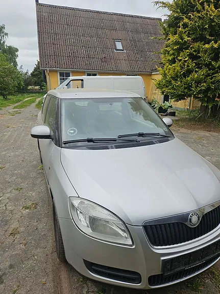 Skoda Fabia 2007 photo 4