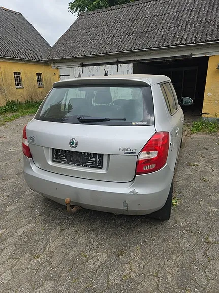 Skoda Fabia 2007 photo 5