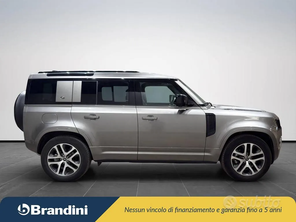 Land Rover Defender 2023 photo 5