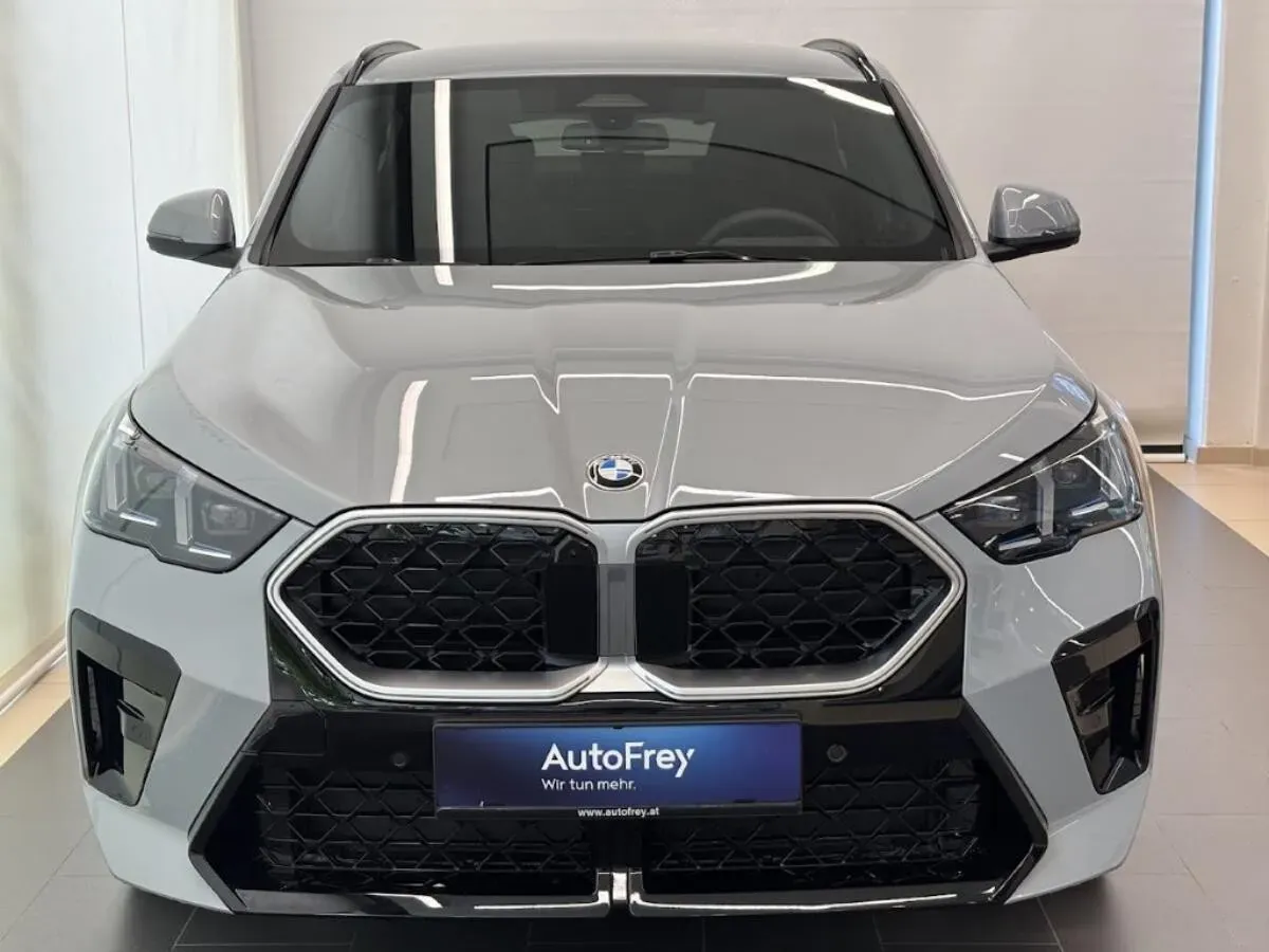 BMW X2 2020 photo 2