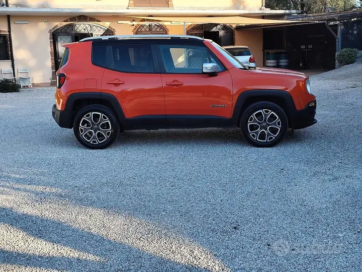 Jeep Renegade 2015 photo 5