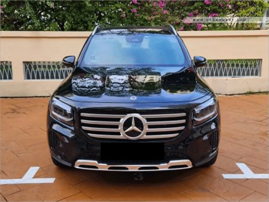 Mercedes-Benz Glb180