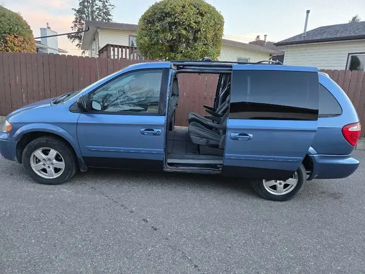 Dodge Grand Caravan 2007 photo 5
