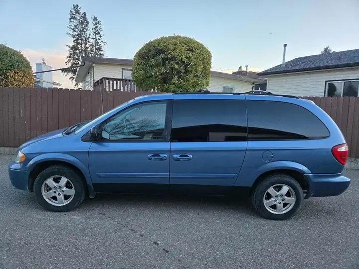 Dodge Grand Caravan 2007 photo 4