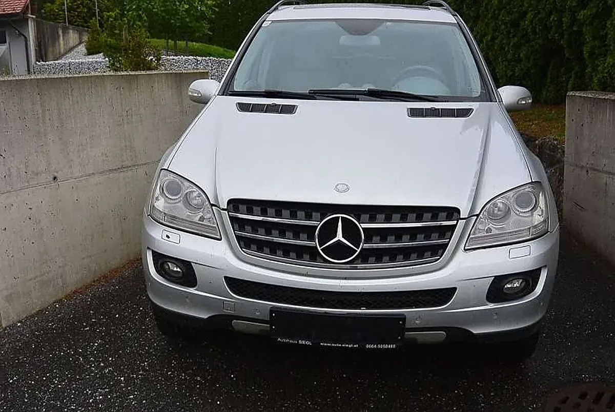 Mercedes-Benz M-Class 2007 photo 3