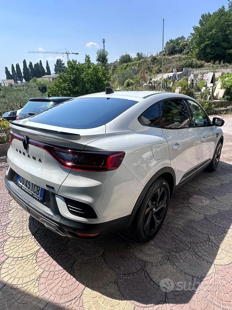 Renault Arkana 2023 photo 4