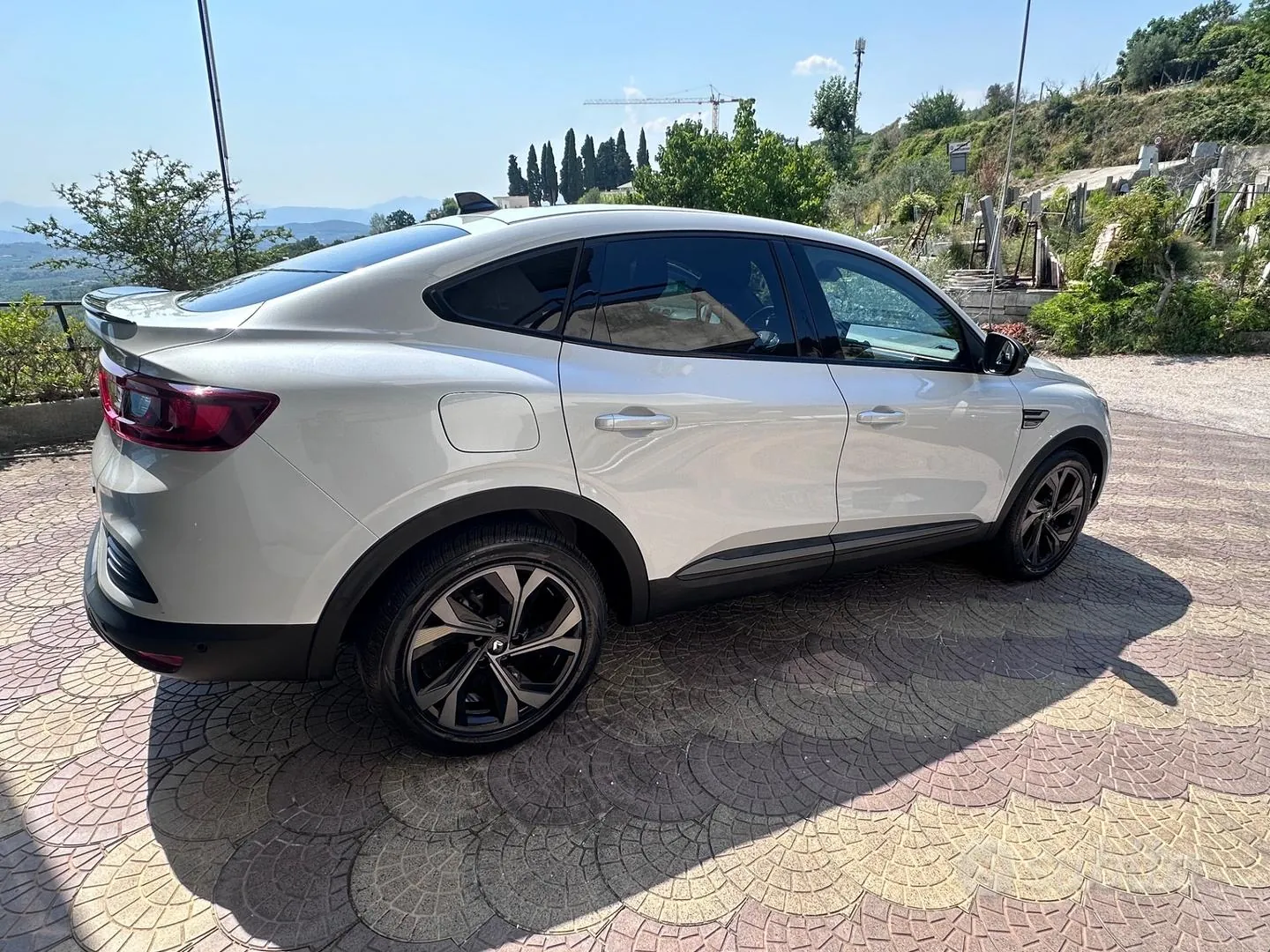 Renault Arkana 2023 photo 2