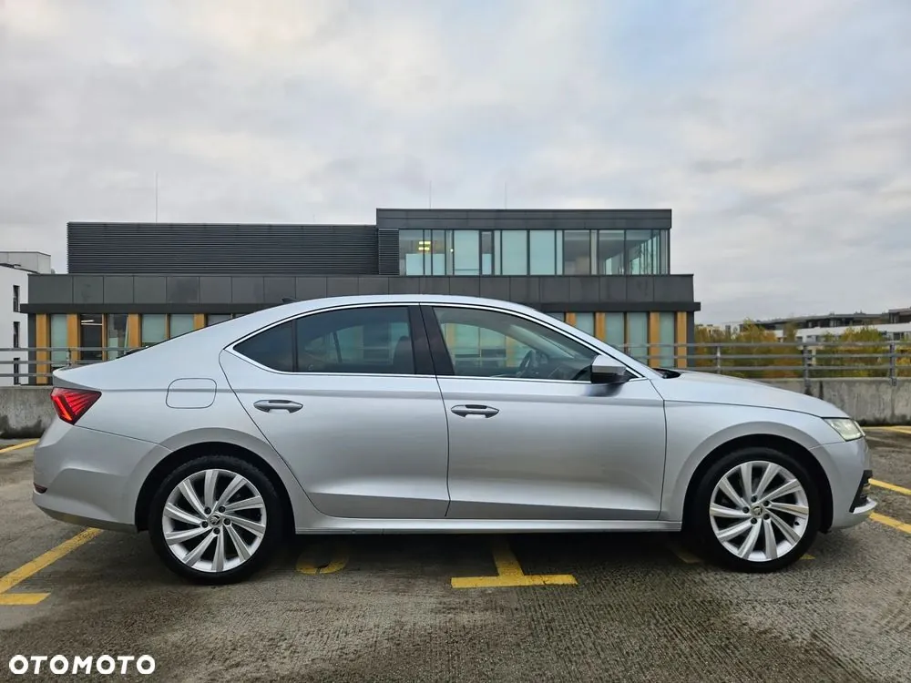 Skoda Octavia 2023 photo 4