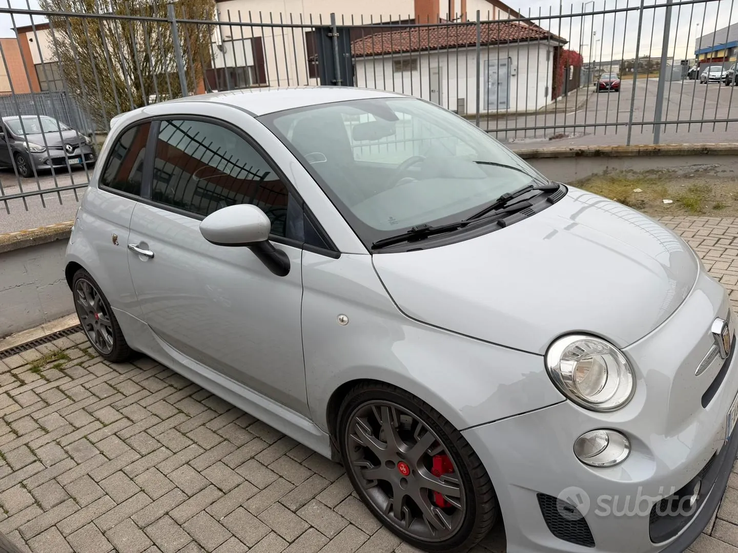 Abarth 595 2015 photo 2