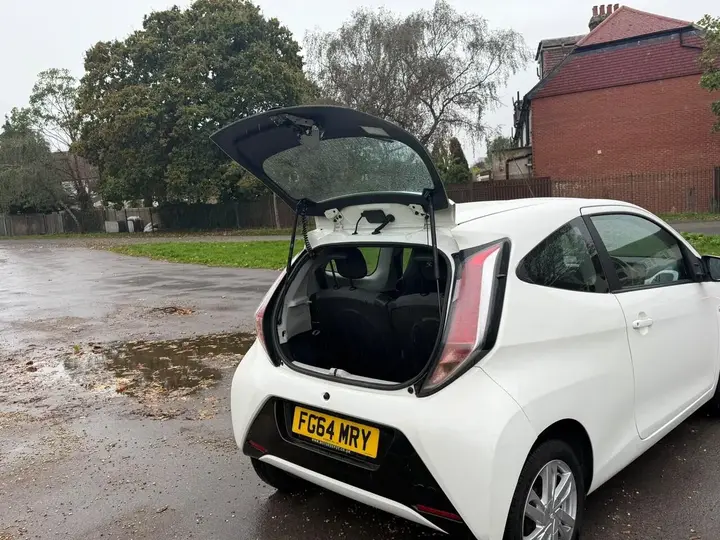 Toyota Aygo 2014 photo 5