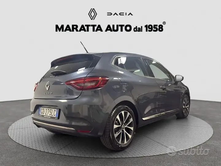 Renault Clio 2021 photo 2