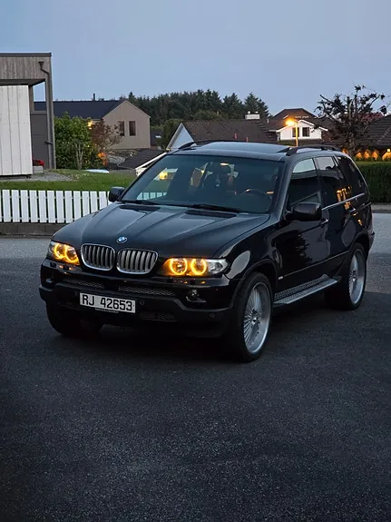 BMW X5 2004 photo 2