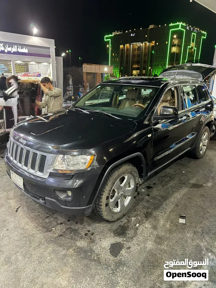 Jeep Grand Cherokee 2013 photo 2