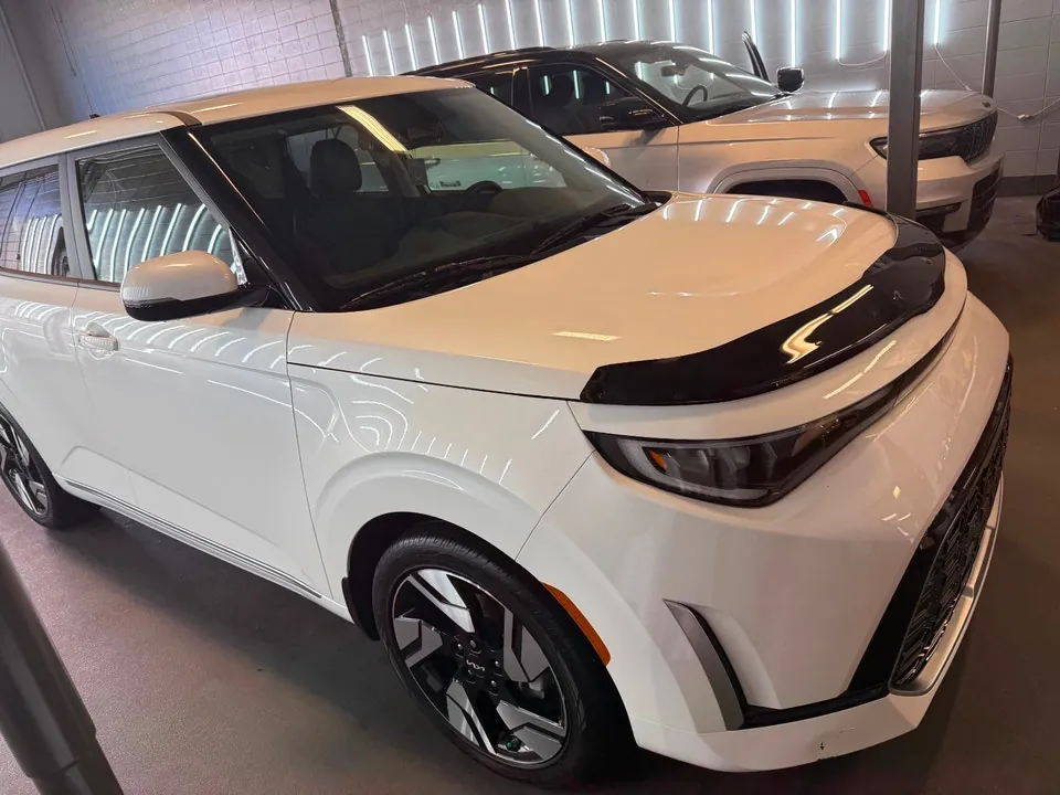 Kia Soul 2023 photo 3