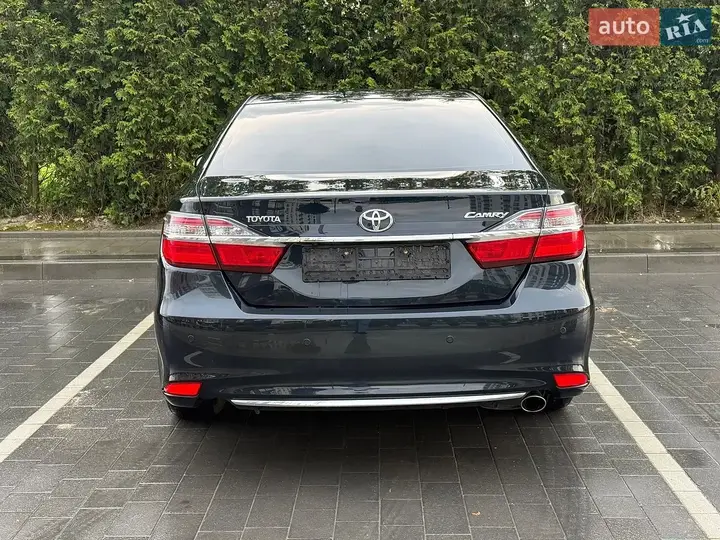 Toyota Camry 2017 photo 5