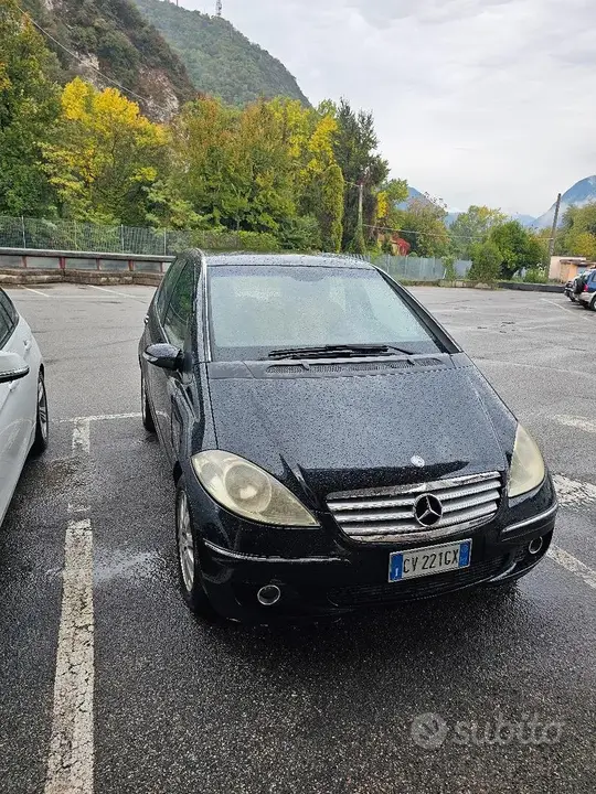 Mercedes-Benz A