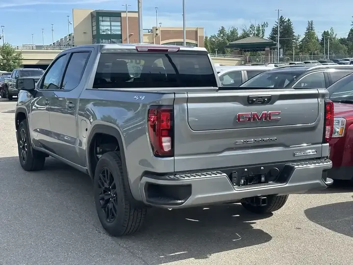 GMC Sierra 1500 2026 photo 4