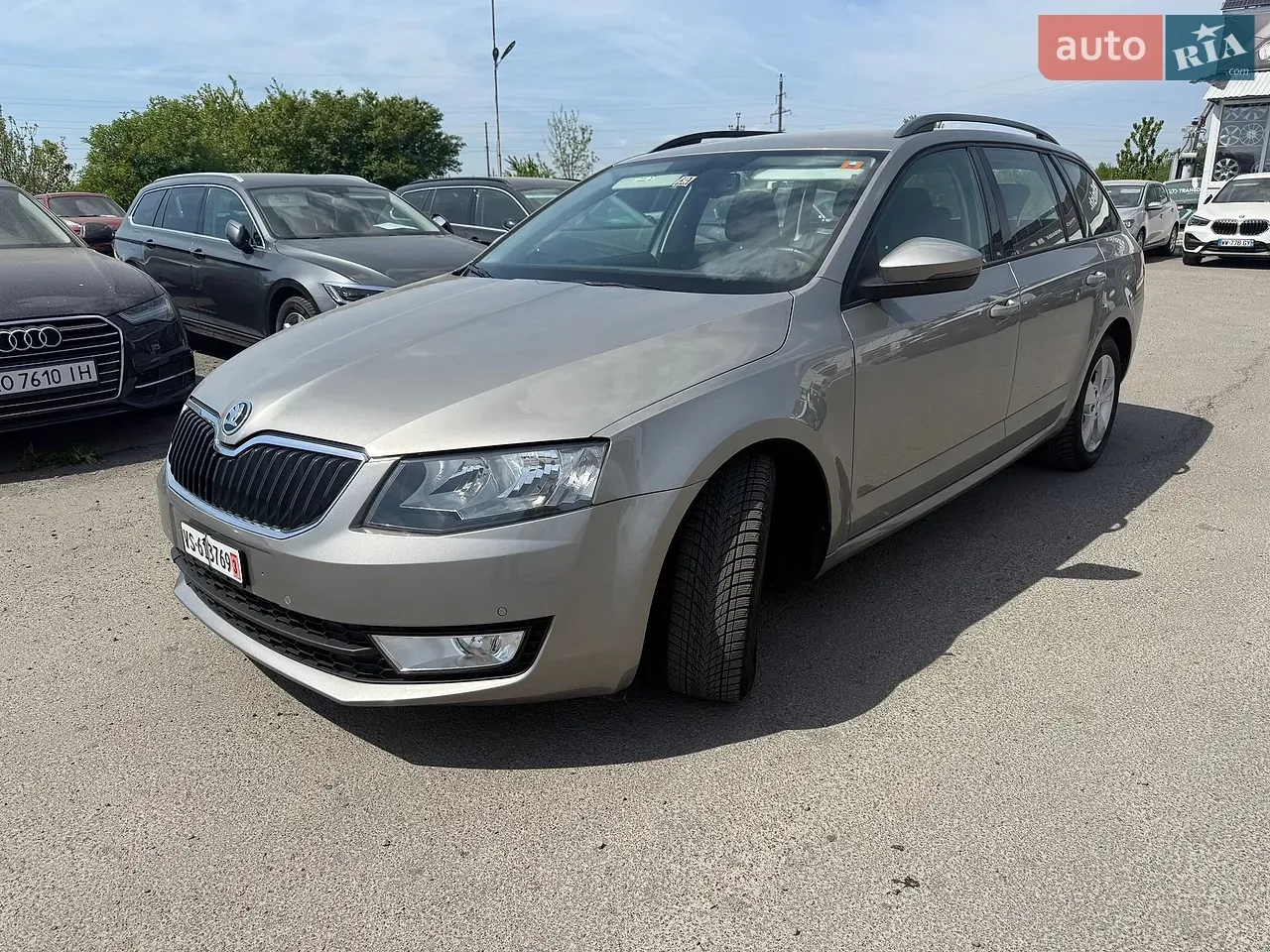 Skoda Octavia 2015 photo 2