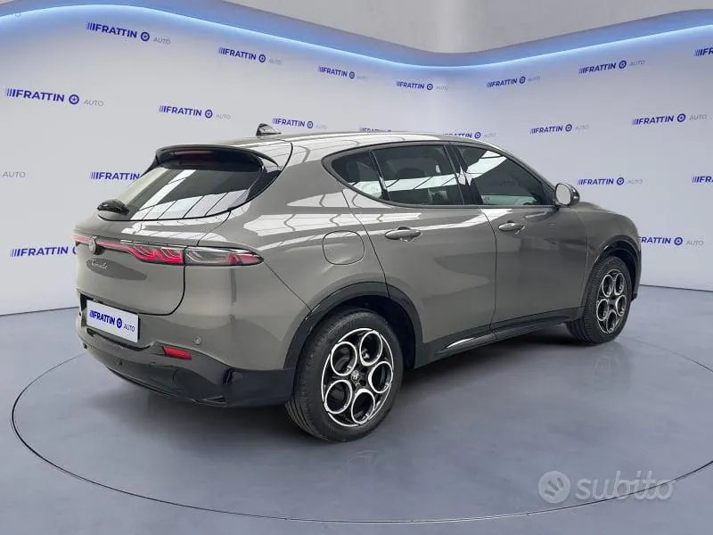 Alfa Romeo Tonale 2024 photo 3