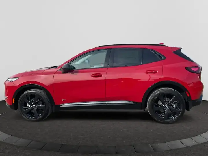 Buick Envision 2026 photo 2