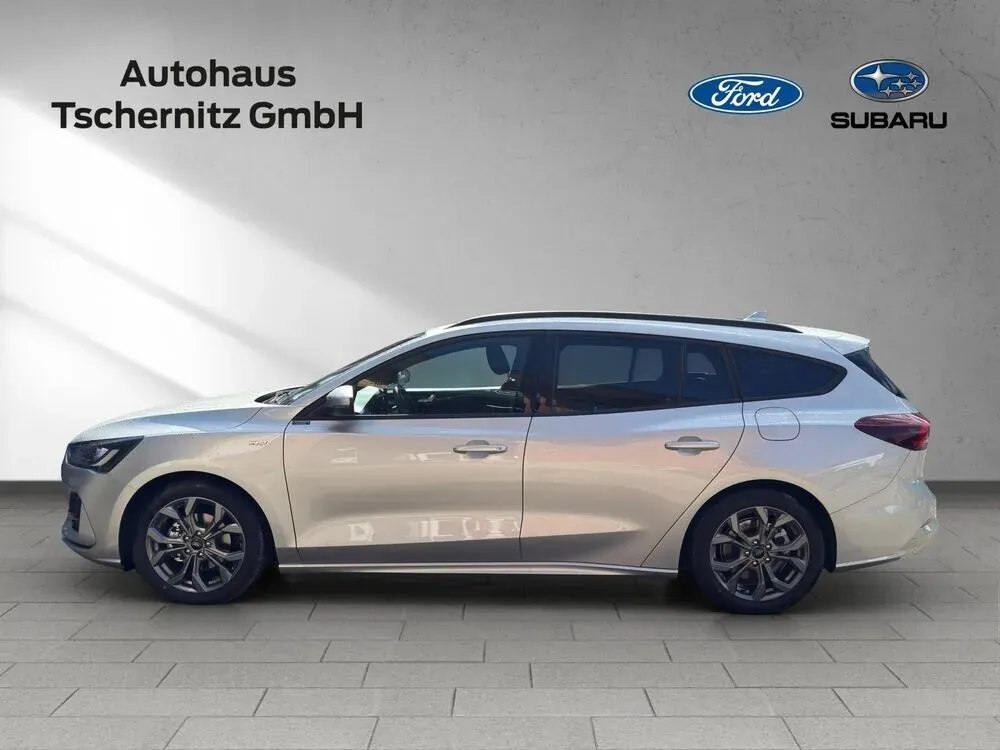 Ford Focus 2025 photo 2