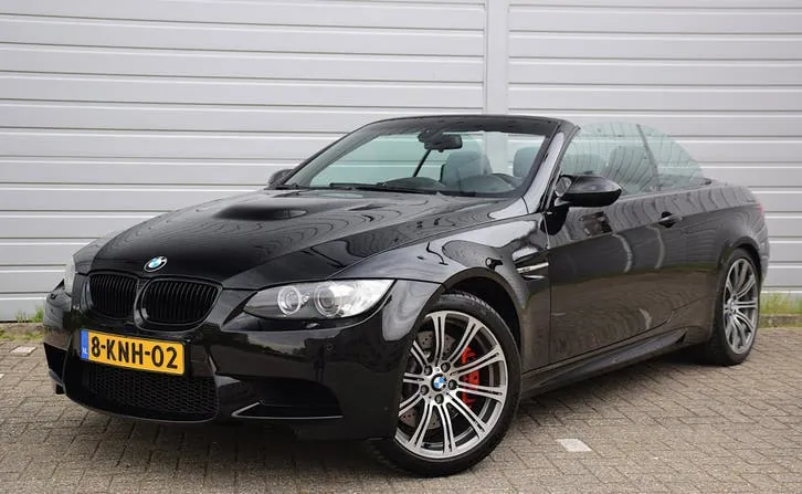BMW 3 Series 2009 photo 2