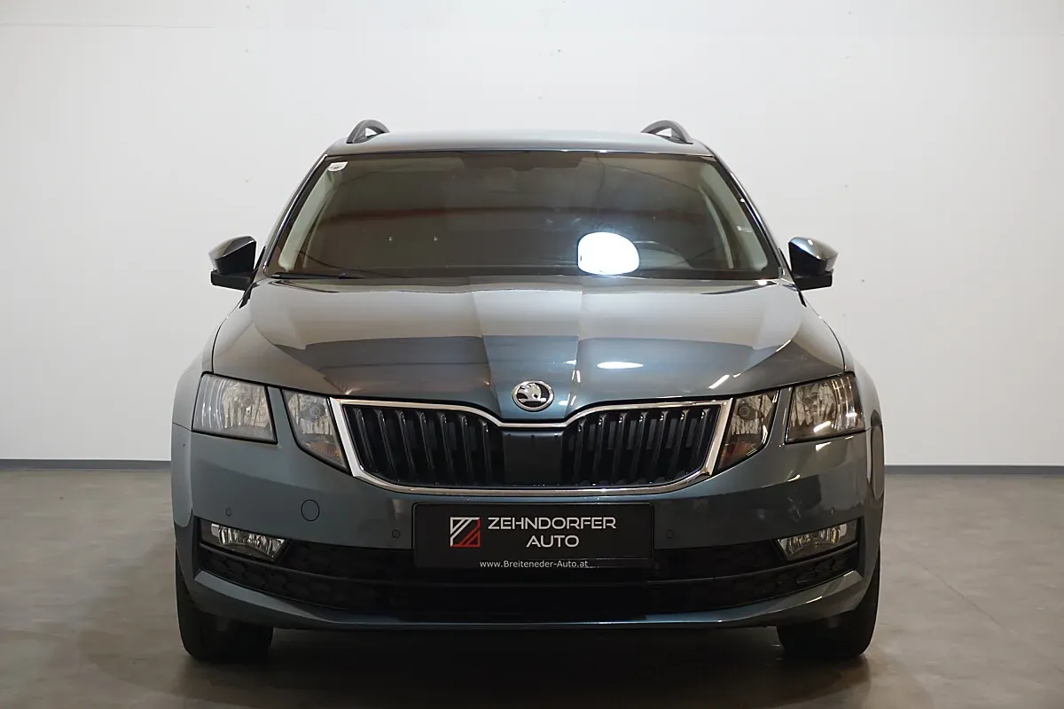 Skoda Octavia 2020 photo 3