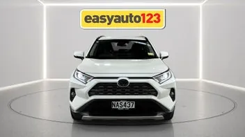 Toyota Rav4 2020 photo 3