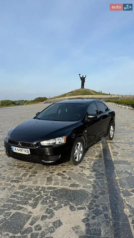 Mitsubishi Lancer