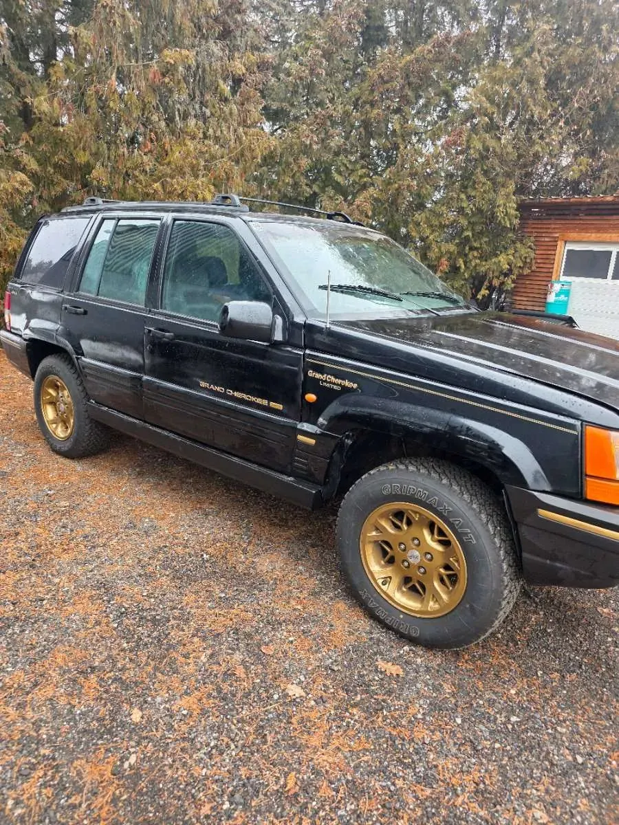 Jeep Grand Cherokee 1996 photo 3