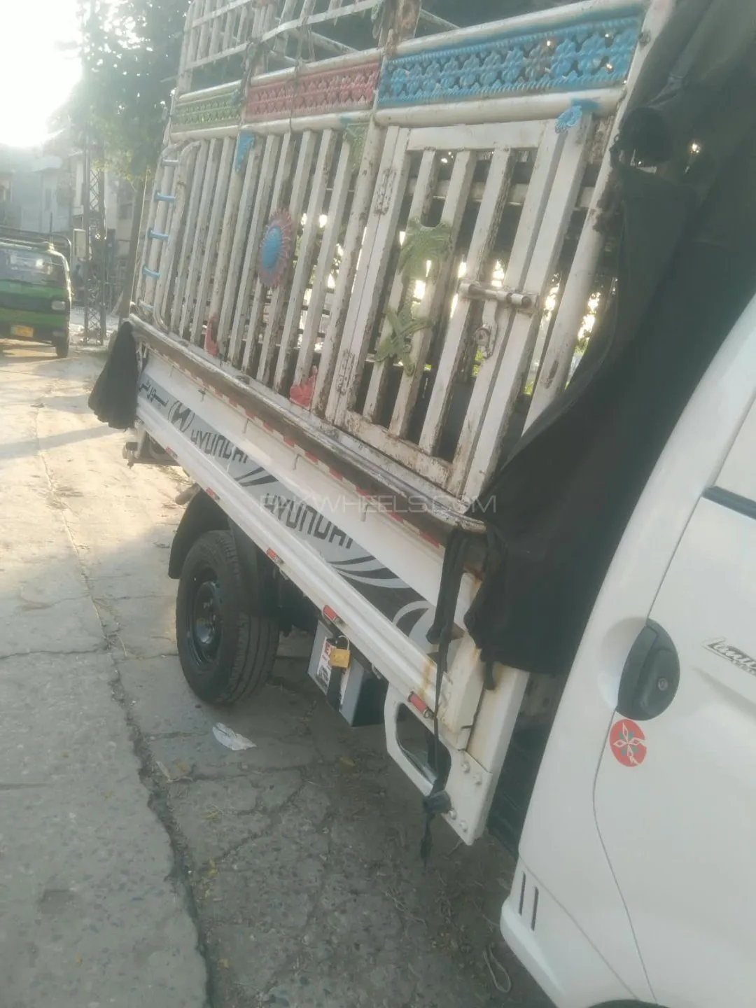 Hyundai H100