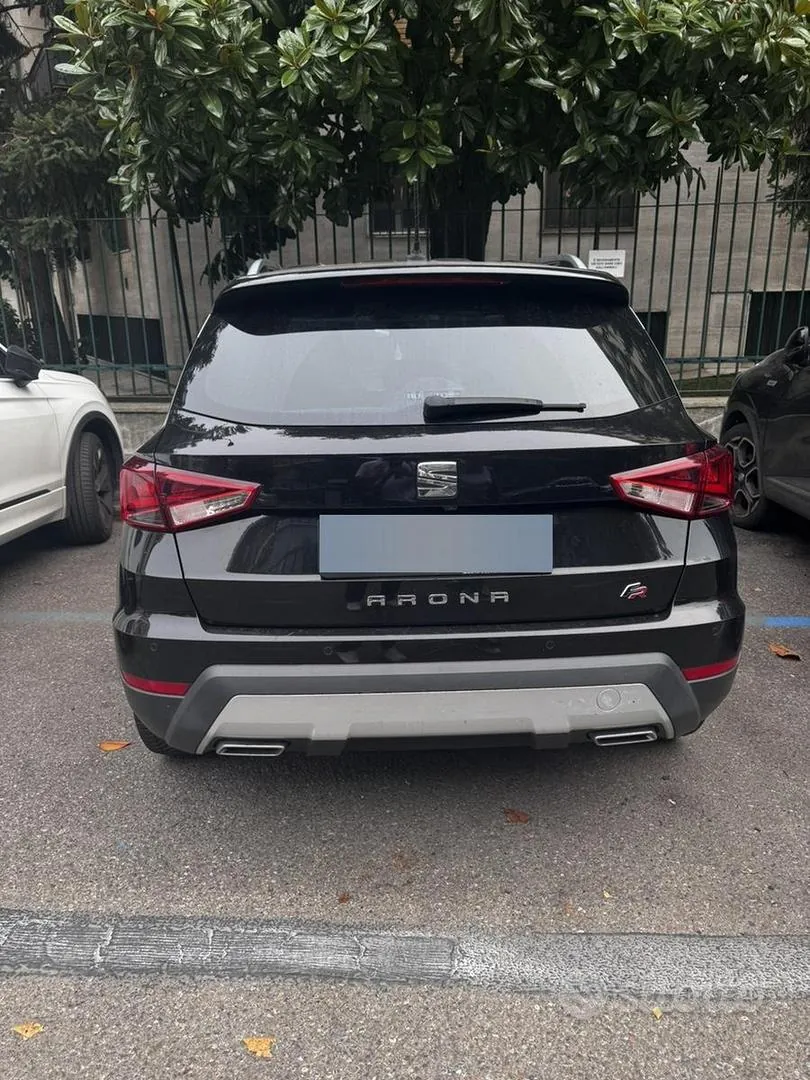 Seat Arona 2019 photo 4