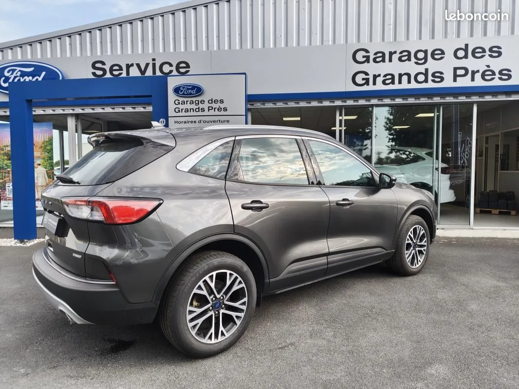 Ford Kuga 2022 photo 4