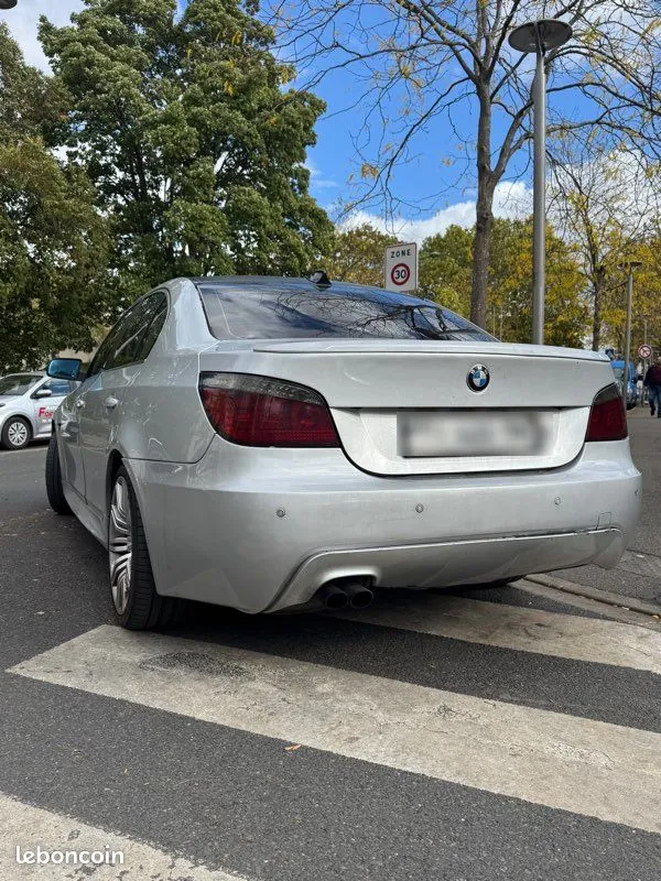 BMW 5 Series 2006 photo 2
