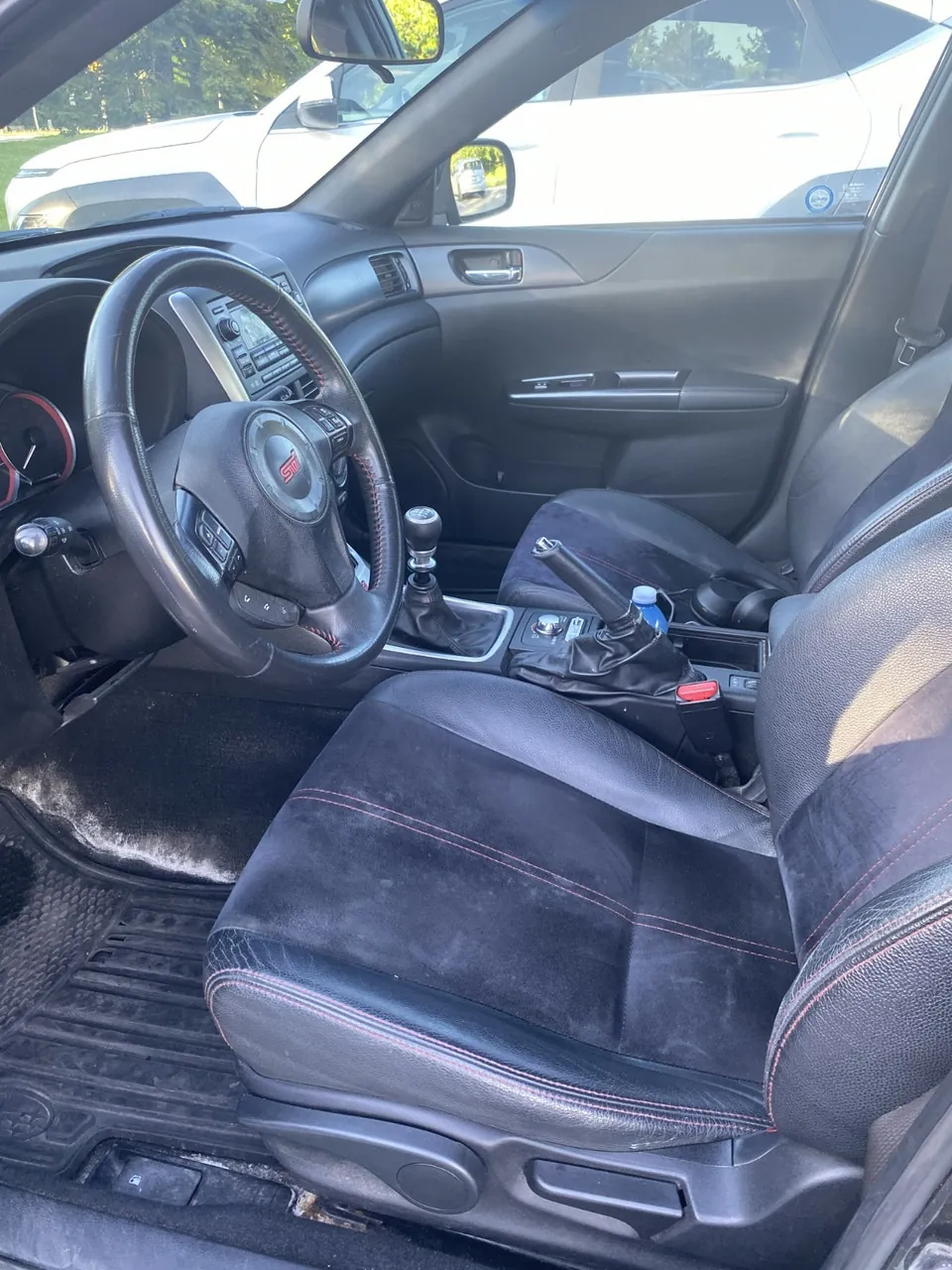 Subaru Wrx Sti 2011 photo 5