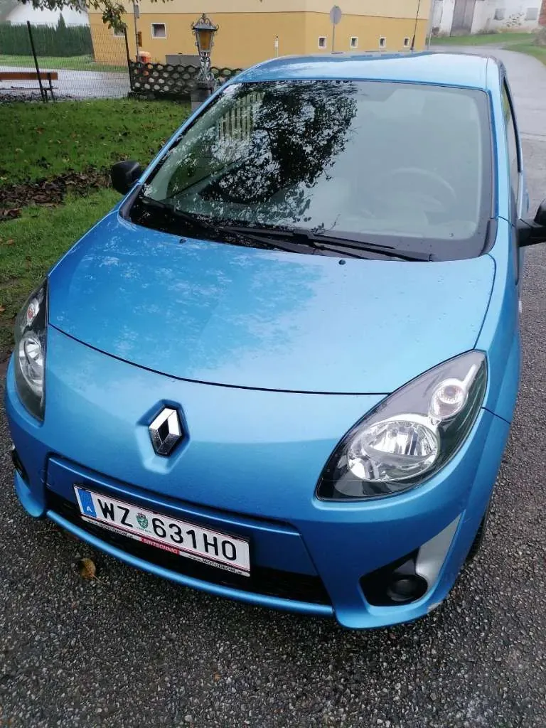Renault Twingo 2011 photo 2