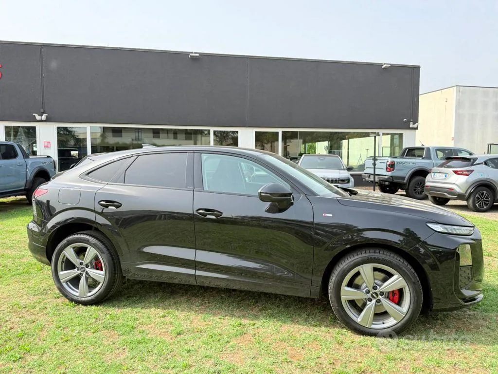 Audi Q3 2026 photo 3