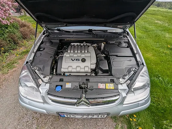 Citroen C5 2002 photo 2