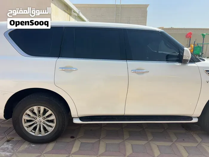 Nissan Patrol 2016 photo 2