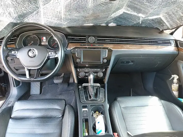 Volkswagen Passat 2015 photo 3