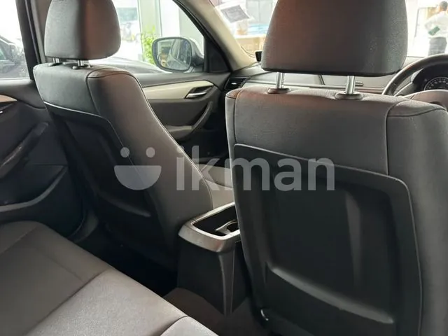 BMW X1 2011 photo 4
